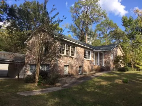 44 Bay, Laurel, MS 39440 photo 3