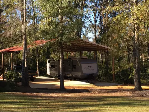 225 Old Salt Rd, Sumrall, MS 39482 photo 3