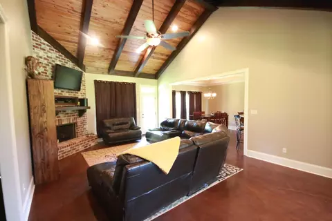 543 Lott Town Rd, Sumrall, MS 39482 photo 3