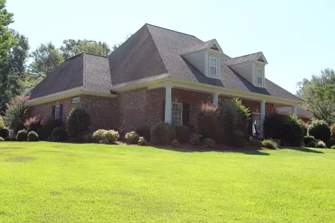 538 Poplar St, Sumrall, MS 39482 photo 3