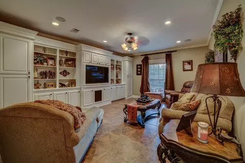 538 Poplar St, Sumrall, MS 39482 photo 14