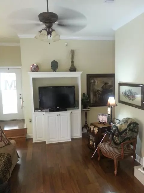 4 Southern Pl, Laurel, MS 39440 photo 3