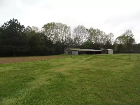 84 Mayfield Rd, Laurel, MS 39443 photo 10