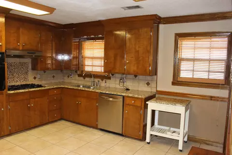 84 Mayfield Rd, Laurel, MS 39443 photo 32