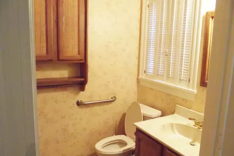 20 Bay Cir, Laurel, MS 39440 photo 14