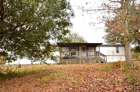 131 Military Rd, Sumrall, MS 39482 photo 1