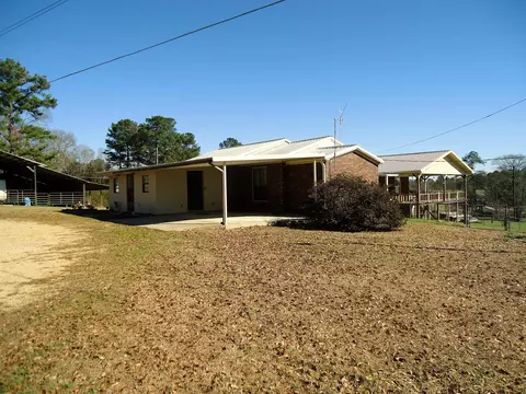280 Mayfield Rd, Collins, MS 39428 photo 5