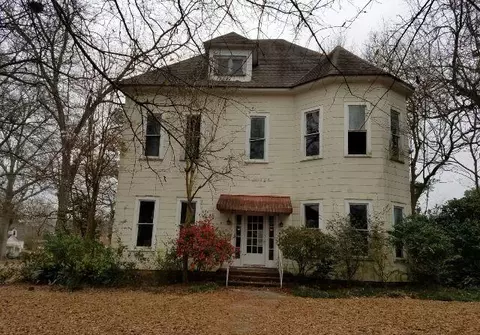 400 2nd St, Collins, MS 39428 photo 1
