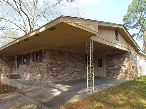 635 Carole St, Laurel, MS 39440 photo 12