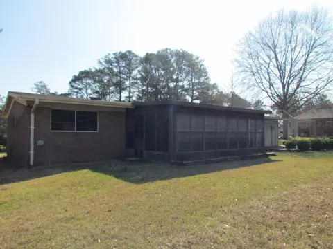 8 Pineview Dr, Laurel, MS 39440 photo 14