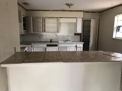 13 Chickasaw Dr, Laurel, MS 39440 photo 8