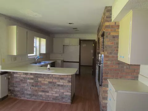 41 Pearce Rd, Mount Olive, MS 39119 photo 3