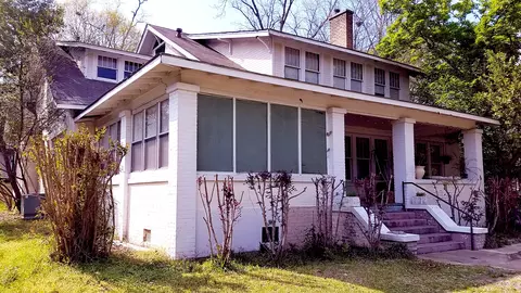 746 N 4th Ave, Laurel, MS 39440 photo 1