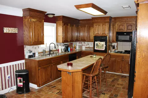 27 L Williamson Rd, Sumrall, MS 39482 photo 6