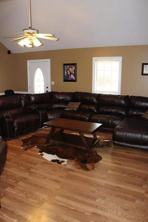 27 L Williamson Rd, Sumrall, MS 39482 photo 9