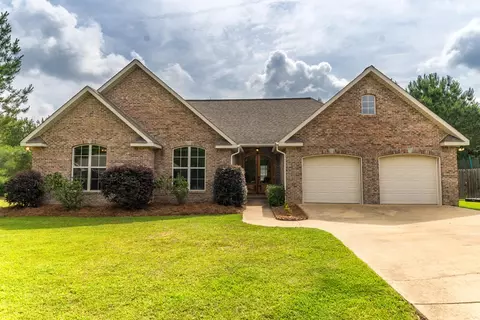 131 Latigo Loop, Sumrall, MS 39482 photo 1