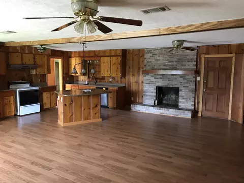 134 Coats Rd, Mount Olive, MS 39119 photo 2