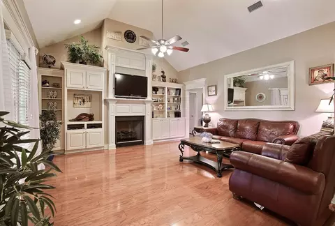 106 Bellepointe Cir, Purvis, MS 39475 photo 7