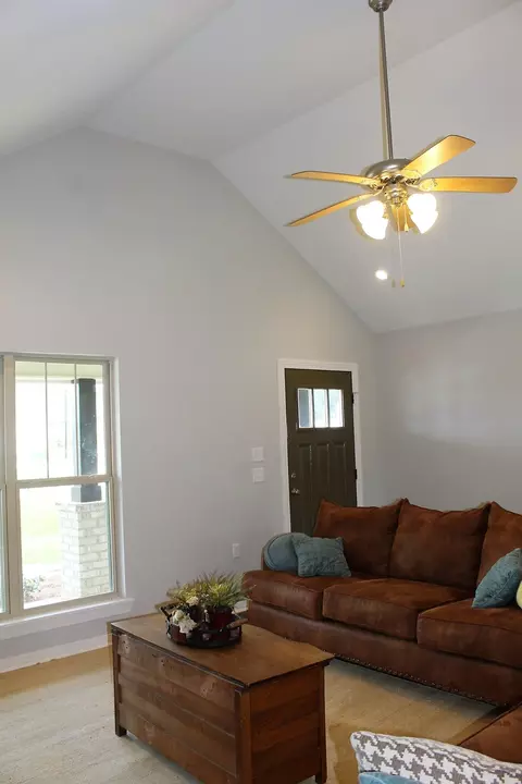 17 W Cherry, Sumrall, MS 39482 photo 4