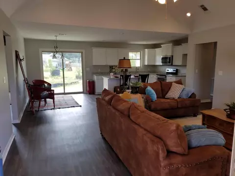17 W Cherry, Sumrall, MS 39482 photo 6