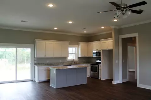 21 W Cherry, Sumrall, MS 39482 photo 3