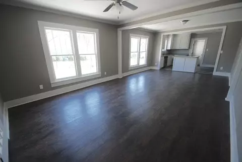 27 Front St, Sumrall, MS 39482 photo 4