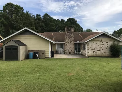 9 Clairmont Cir, Laurel, MS 39440 photo 4