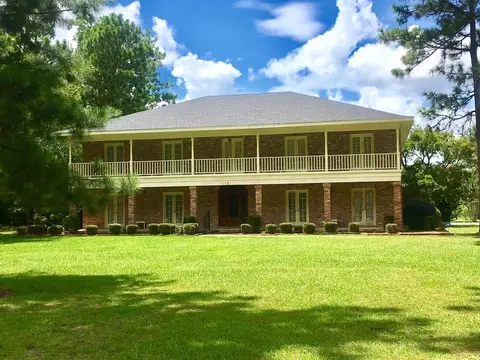 112 Poplar Loop, Petal, MS 39465 photo 1