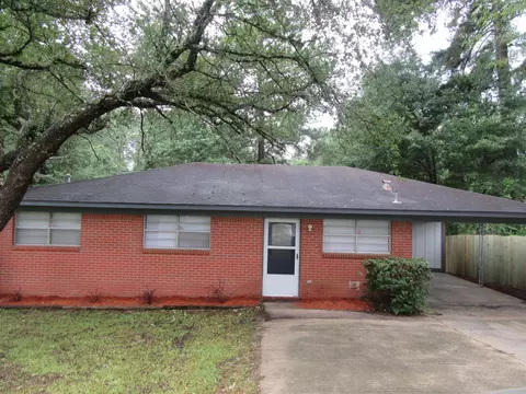 4420 Creek Ave, Laurel, MS 39440 photo 1