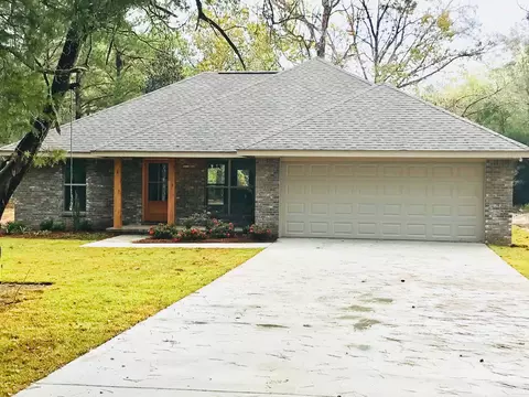 2 Barding Ln, Petal, MS 39465 photo 1