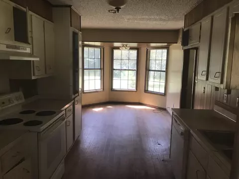 718 Trace Rd, Laurel, MS 39443 photo 14
