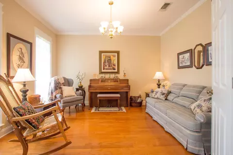 74 Moonshadow Ln, Sumrall, MS 39482 photo 9