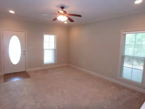 214 Hillcrest Loop, Petal, MS 39465 photo 4