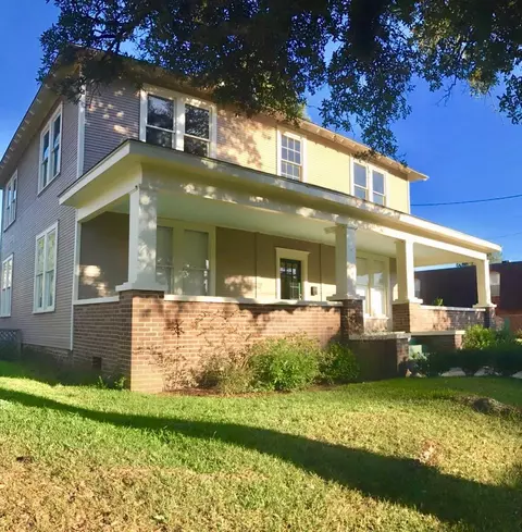 719 N 7th Ave, Laurel, MS 39440 photo 1