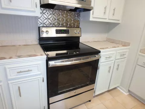 301 Maywood, Petal, MS 39465 photo 7