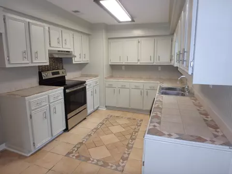 301 Maywood, Petal, MS 39465 photo 5