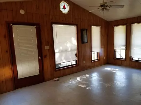 616 Service Rd, Laurel, MS 39443 photo 4