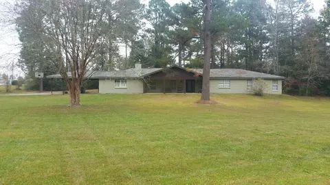 403 Maple Dr, Petal, MS 39465 photo 1
