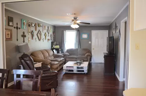 205 Ida St, Collins, MS 39428 photo 5