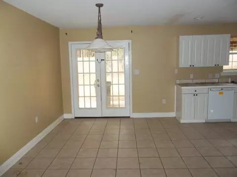 8 Southdown Rd, Sumrall, MS 39482 photo 4