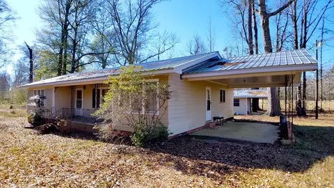 33 Buckley Rd, Laurel, MS 39443 photo 2
