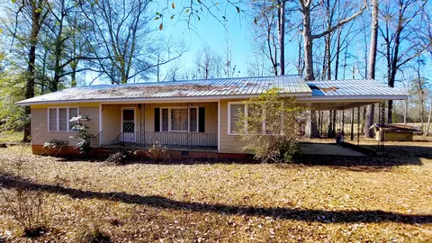 33 Buckley Rd, Laurel, MS 39443 photo 1