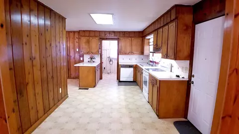 33 Buckley Rd, Laurel, MS 39443 photo 7