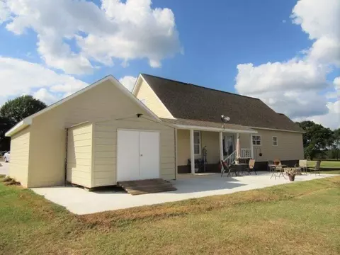 16 Avalon Dr, Laurel, MS 39443 photo 29
