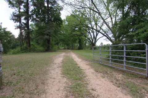 188 Phillips Rd, Sumrall, MS 39482 photo 5
