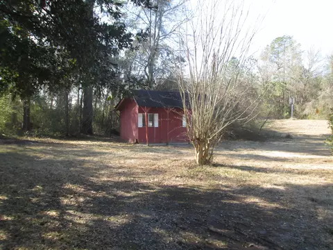 210 W 2nd St, New Augusta, MS 39462 photo 3