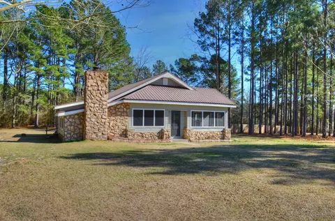 96 Richmond, Sumrall, MS 39482 photo 2