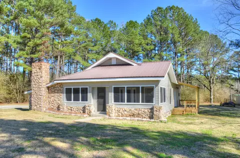 96 Richmond, Sumrall, MS 39482 photo 3