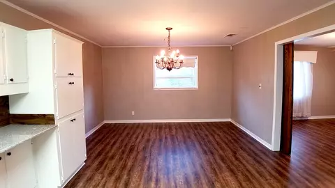 12 Oak Crest Dr, Laurel, MS 39440 photo 9