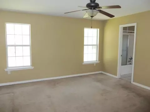 18 Southdown Dr, Sumrall, MS 39482 photo 5